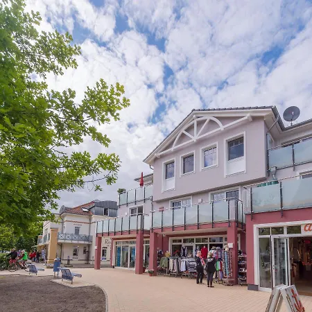 Hafenstr_27 _ Auszeit _ *